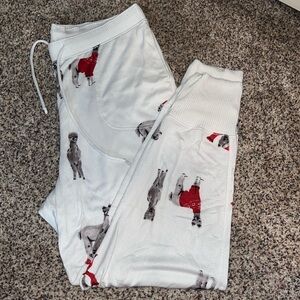 Gilly Hicks by Hollister pajama pants- Size large. White with llamas in sweaters